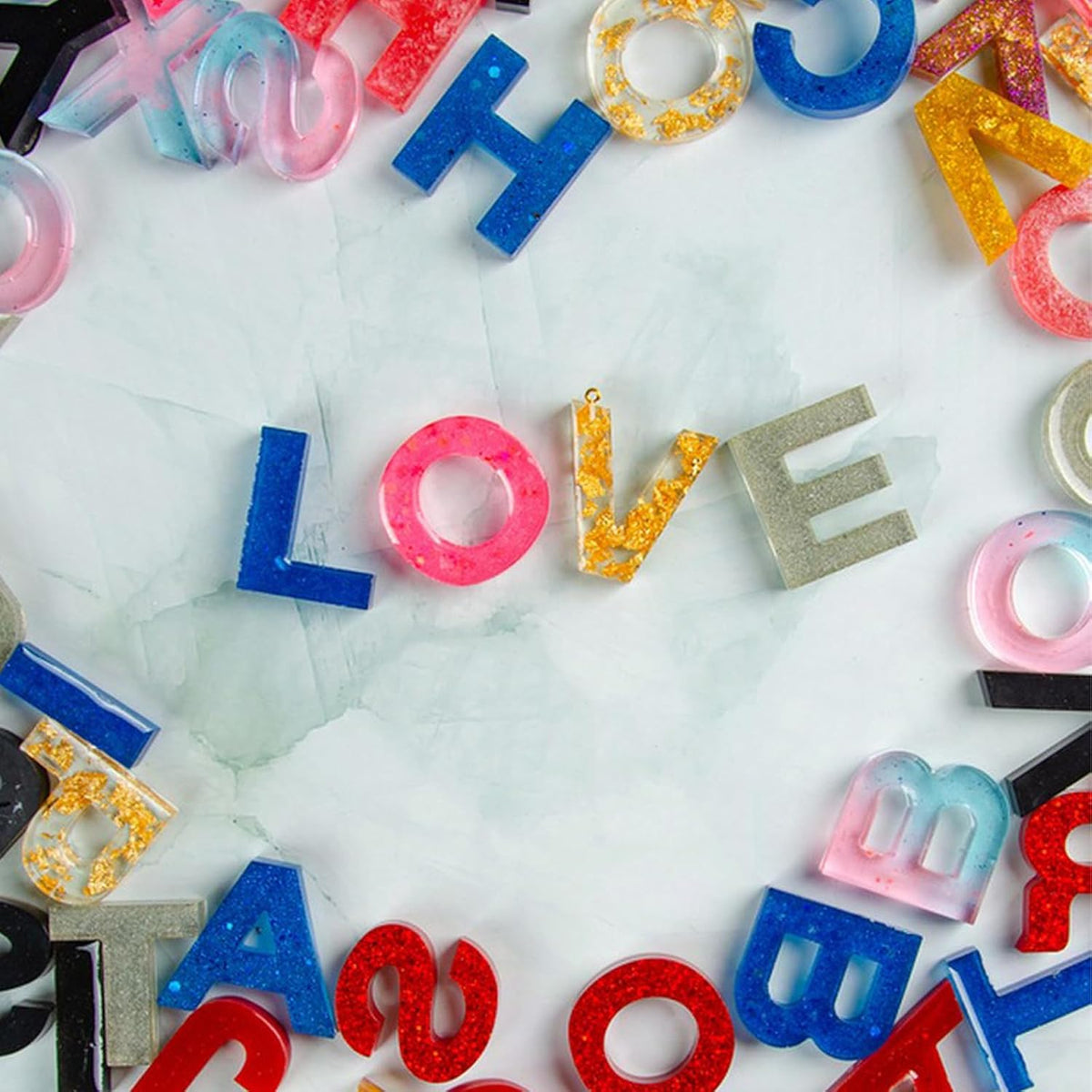 ALPHABET MOLD WITH HOOK