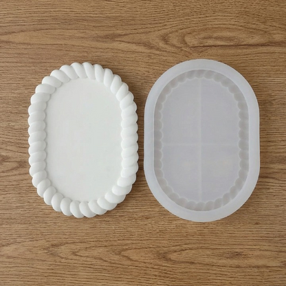 Rope Edges Oval Mould