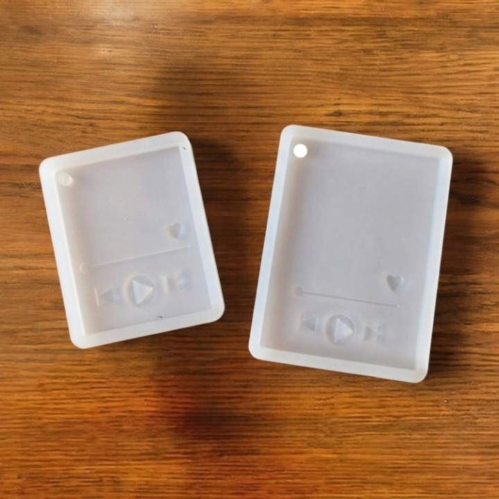 SPOTIFY KEYCHAIN MOLD - SET OF 2